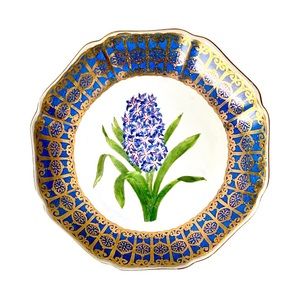 Beautiful vintage hyacinth plate